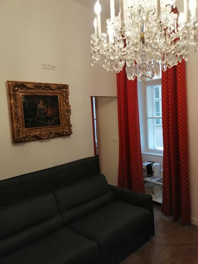 Living Vienna City Center Appartamento