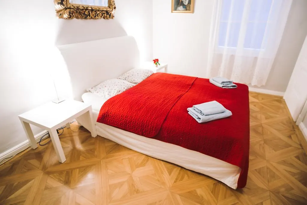 Living Vienna City Center Appartamento